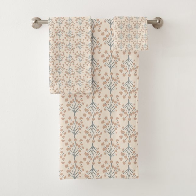 Trailing Meadow Vines | Soft Botanical Terracotta Bath Towel Set (Insitu)