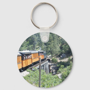 Train on tressle key ring