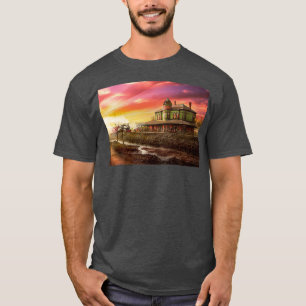 Train Station The early train 1900 T-Shirt