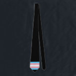 Transgender Pride Black  Tie<br><div class="desc">Sei es der Straßentag vom Christopher Street Day oder die beliebten Regenbogendesigns. Bei PridePlanet findest du eine einzigartige Kollektion mit moderne, coole und lustige LGBTQ Motive. Wir sind alles Menschen egal ob, bisexuell, schwul, lesbisch, trans, queer oder irgendetwas anderes. Eine tolle Geschenkidee für deinen schwulen besten Freund oder deine lesbische...</div>