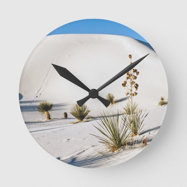 Transverse Dunes and Soaptree Yucca Round Clock (Front)