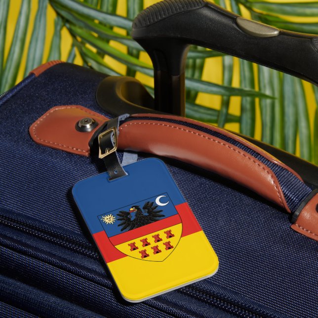 Transylvania flag luggage tag (Front Insitu 1)