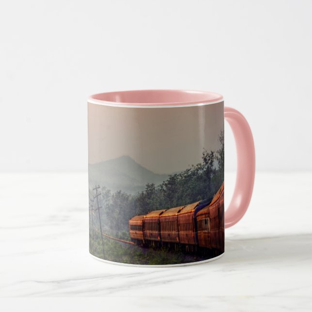 Travelling Mug (Front Right)