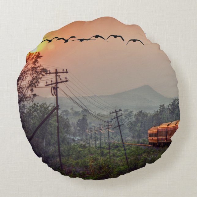 Travelling Round Cushion (Back)