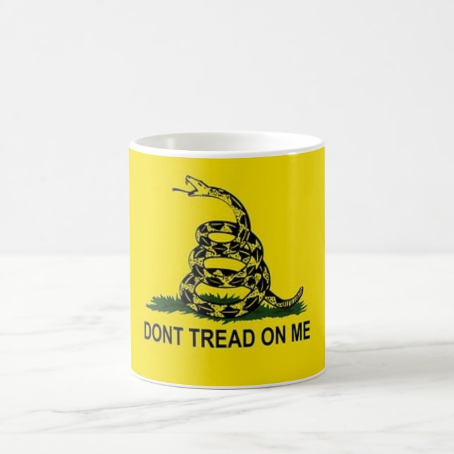 tread coffee mug (Center)