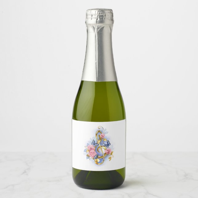 Treble clef with Pink Roses Sparkling Wine Label (Front)