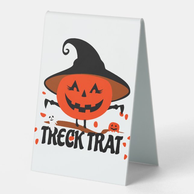 Treck Trat Pumpkin Smiling (Front)