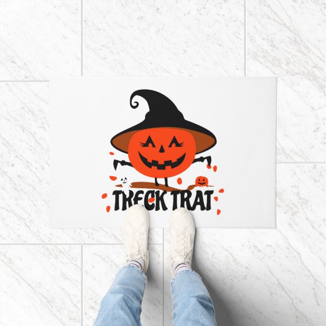 Treck Trat Pumpkin Smiling Doormat (Indoor)