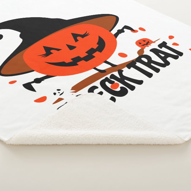 Treck Trat Pumpkin Smiling Sherpa Blanket (3/4)