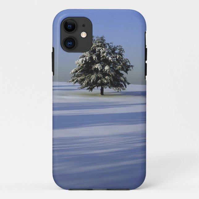 Tree in snow covered landscape Case-Mate iPhone case (Back)