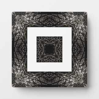 Tree pattern black and white plaque
