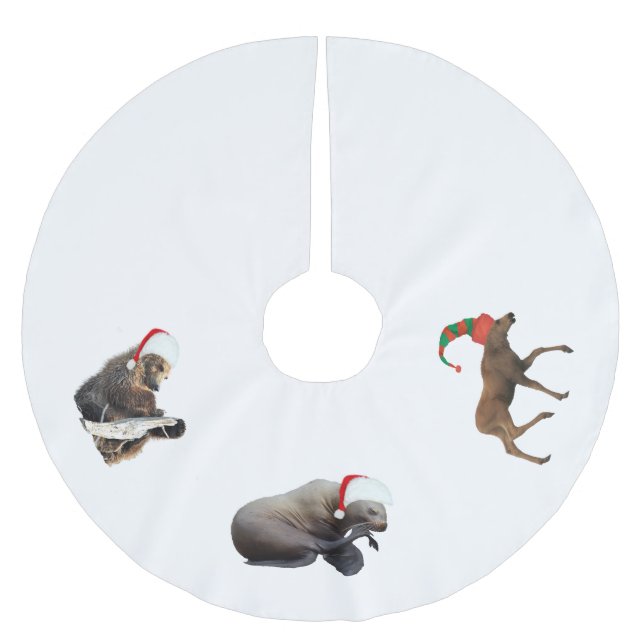 Tree Skirt w/seal, bear and moose (Front)