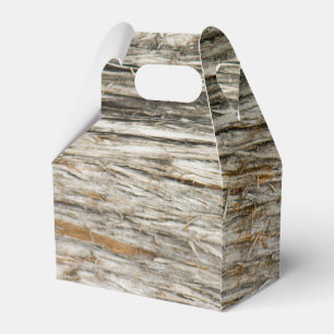 Tree trunk favour box