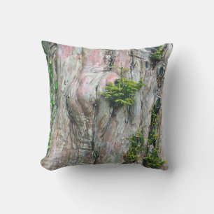 TREE TRUNK, KNOT-HOLES,MOSS CUSHION
