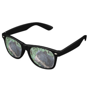 Tremarctos ornatus retro sunglasses