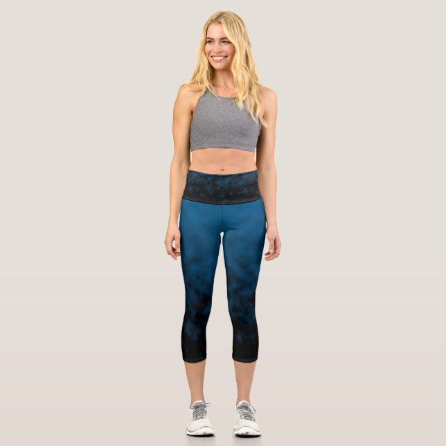 Trenchlight Echo Capri Leggings (Front)