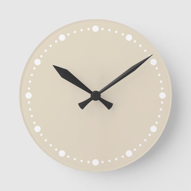 Trend Colour - Natural Beige White Dots Round Cloc Round Clock (Front)