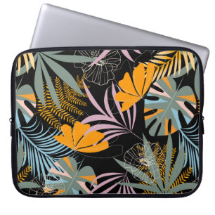 Trend seamless tropical pattern with bright leaves laptop sleeve