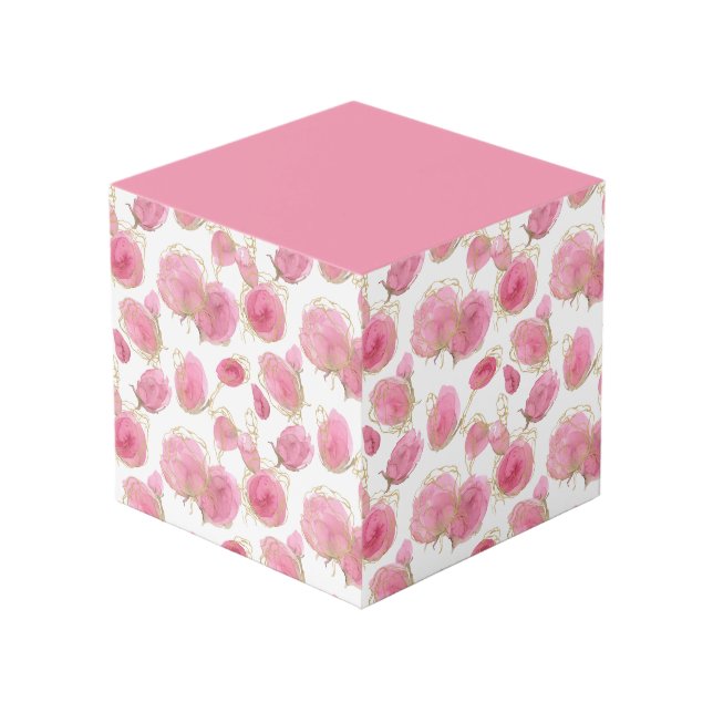 trend trendy fall fashion women trendy queen hoodi cube (Front Angled)