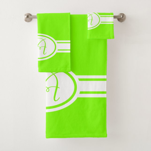 Trendcolor chartreuse Monogram Bath Towel Set (Insitu)