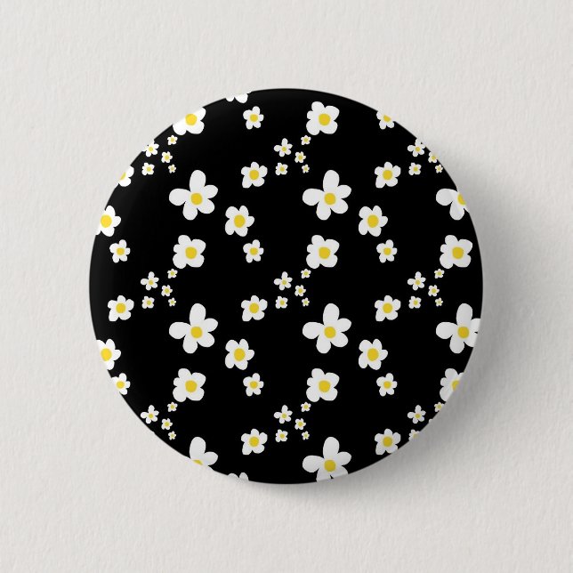 Trending daisy pattern black yellow white, modern 6 cm round badge (Front)