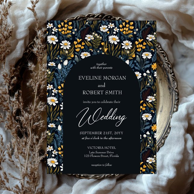 Trendy Boho white daisies wild flowers navy arch Invitation (Retro groovy flat wild flowers white daisies navy arch wedding invitation)