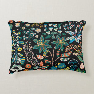 Trendy bright Floral pattern in the many kind of f Decorative Cushion