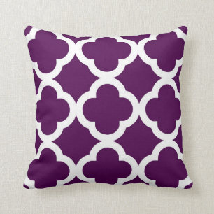 Trendy Clover Pattern in Plum and White Cushion