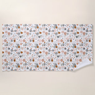 Trendy dots pattern bath towel