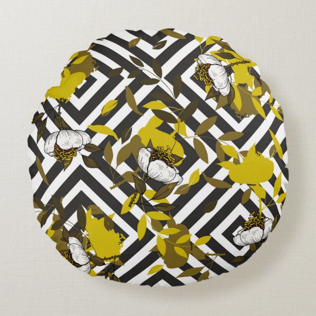 Trendy floral pattern. Isolated seamless pattern.  Round Cushion (Front)