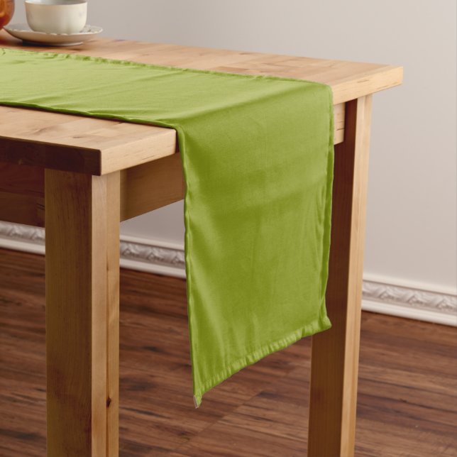 Trendy Green Short Table Runner (In Situ)