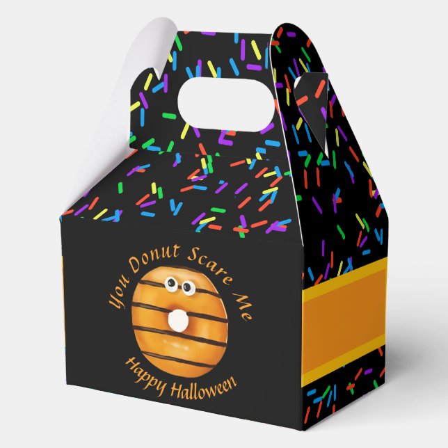 Trendy Halloween Spooky Orange Monster Eyes Doughn Favour Box (Front)