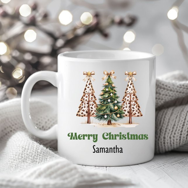 Trendy Leopard Christmas Trees Personalised Mug (Trendy Leopard Christmas Trees Personalized Mug)
