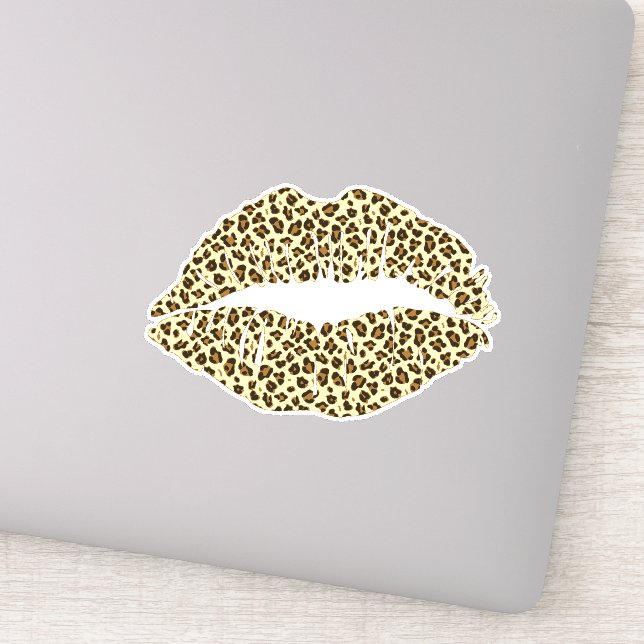 Trendy Leopard Print Kiss - Contour (Detail)