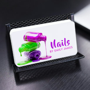 Trendy Modern Professional Nail Artist Salon Business Card