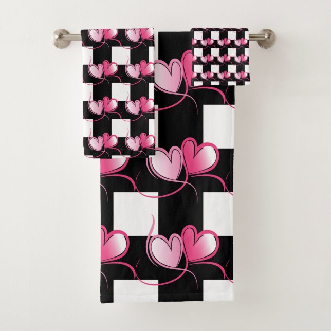 Trendy Pink Heart And Black Plaid Pattern Bath Tow Towel Set (Insitu)