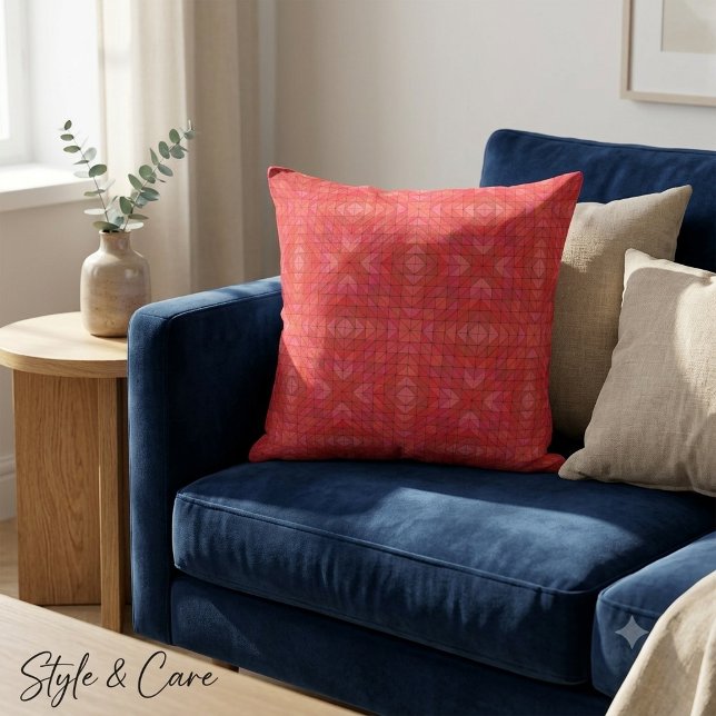 Trendy Throw Pillow Featuring Red Triangles (Trendy Throw Pillow Featuring Red Triangles)