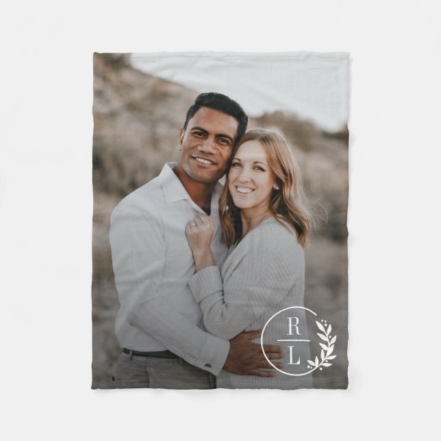 Trendy Wreath Monogram Editable Colour Blanket (Front)