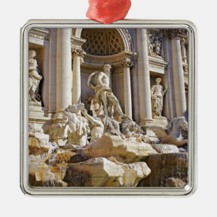 Trevi fountain metal tree decoration