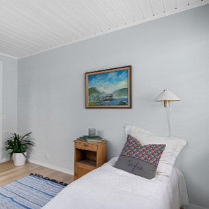 Triangle circle pattern name grey throw pillow