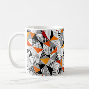 Triangle seamless pattern. Contrasting fashionable Coffee Mug