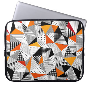 Triangle seamless pattern. Contrasting fashionable Laptop Sleeve