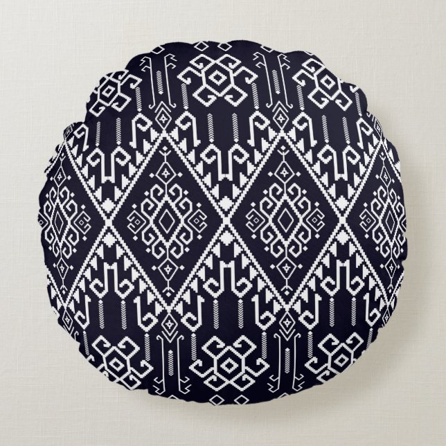 Tribal ethnic seamless pattern round cushion (Front)
