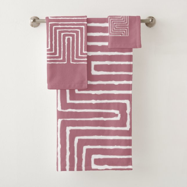 Tribal Maze Bath Towel Set (Insitu)
