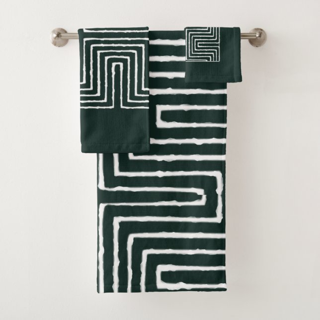 Tribal Maze Bath Towel Set (Insitu)
