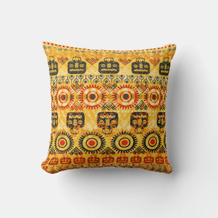 Tribal motifs: seamless ethnic pattern. cushion