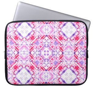 Tribal seamless pattern. Hand-painted grunge water Laptop Sleeve
