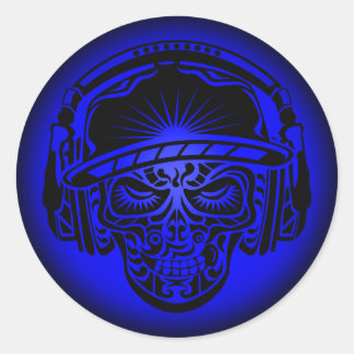 TRIBAL SKULL BLUE CLASSIC ROUND STICKER