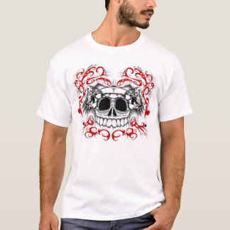 Tribal Skull (red) T-Shirt