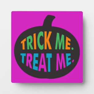 Trick Me Treat Me, Halloween Multi-Colour Plaque